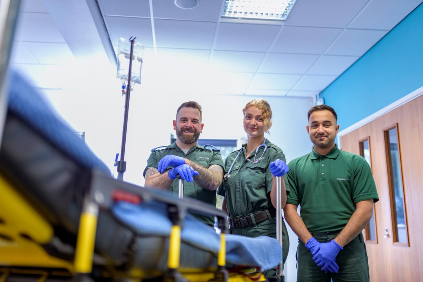 portrait-of-emergency-paramedics-in-accident-and-e-2022-03-04-01-55-15-utc-Omda-04 portrait of emergency paramedics in accident and e 2022 03 04 01 55 15 utc Omda 04
